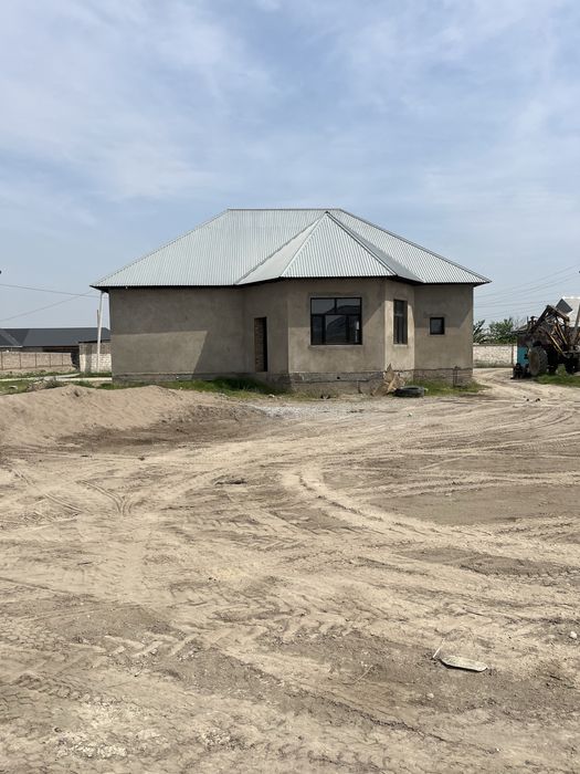 16 соток свет. Вода есть