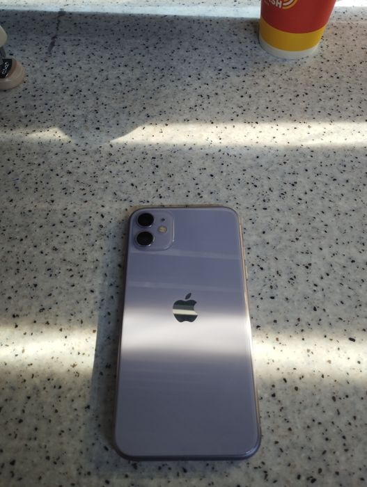 Iphone 11 64gb ideal