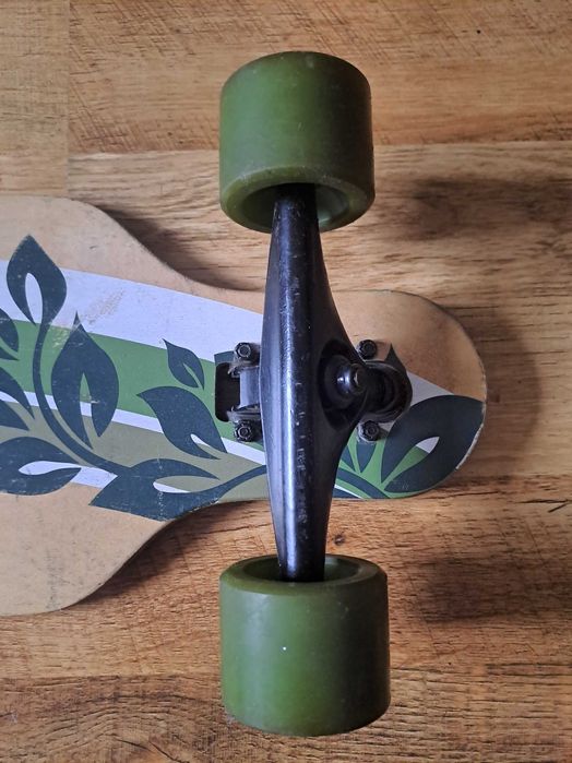 Longboard drop-trough 104 cm lungime, 24 cm latime