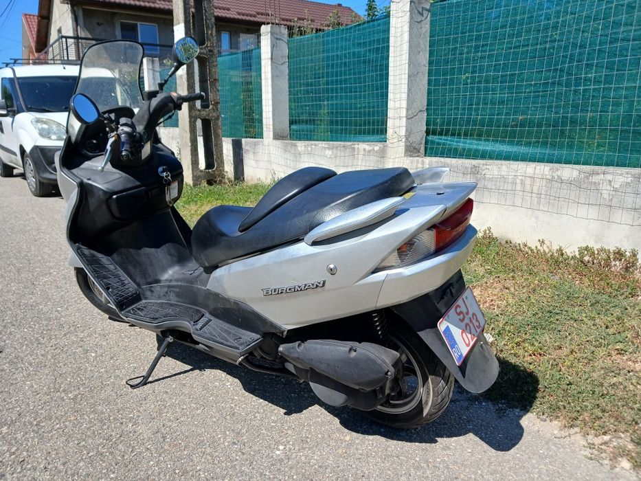 Suzuki burgman 150