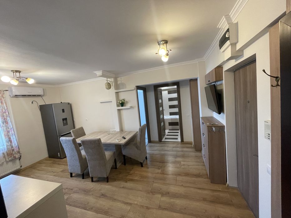 Inchiriez Apartament 2camere, 65mp /Decebal/loc de parcare