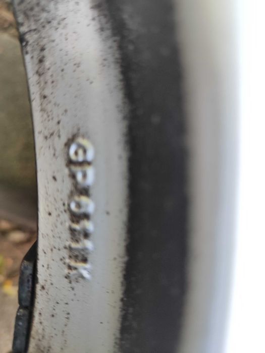 резервна гума с алуминиева джанта за ауди