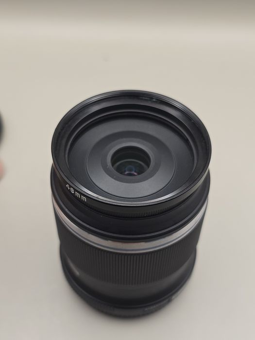 Olympus M.Zuiko Digital ED 30mm f/3.5 Macro.