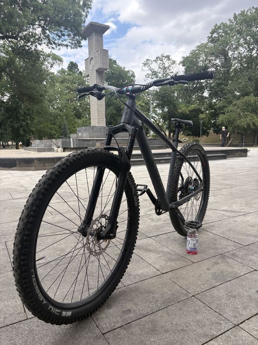 Bicicleta Cube hardtail custom