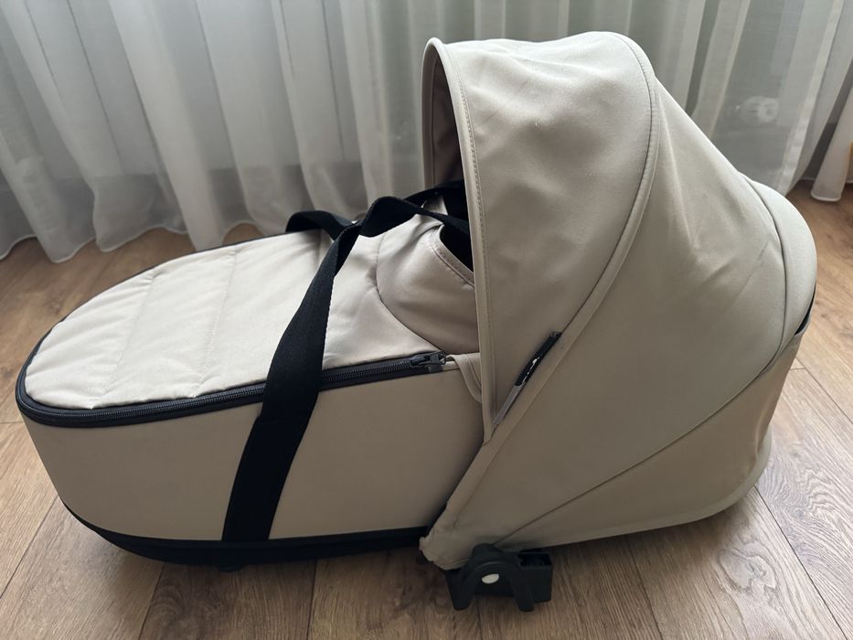 Люлька yoyo в отличном состоянии