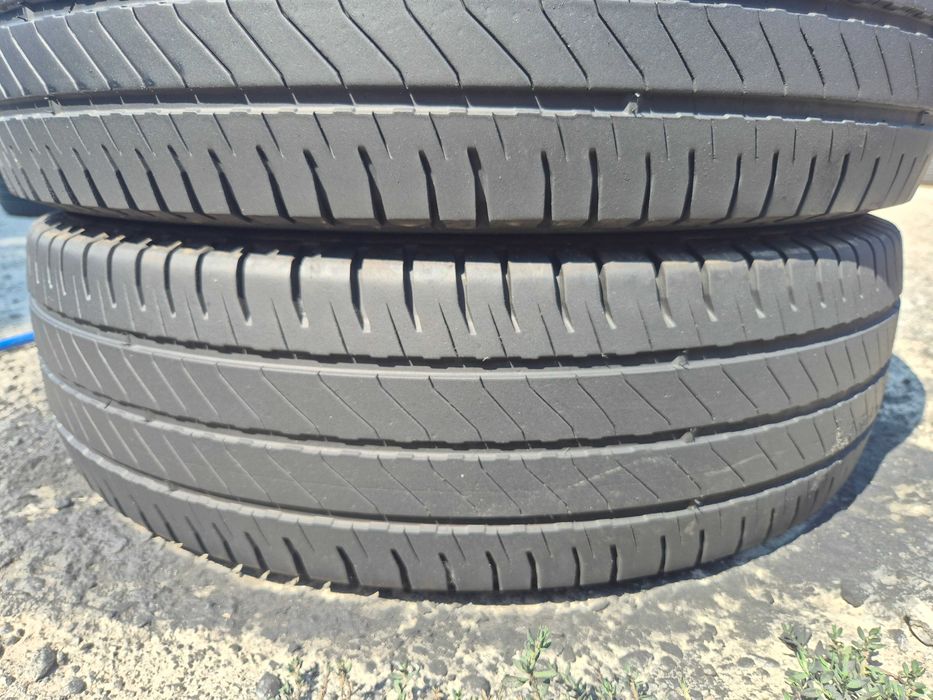 2 Anvelope de VARA - 225/75/16C - Michelin - Stare F BUNA - DOT 2025