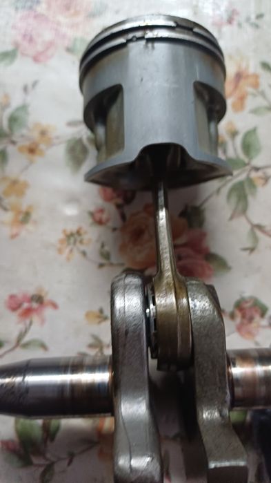 Продавам части за щил 261