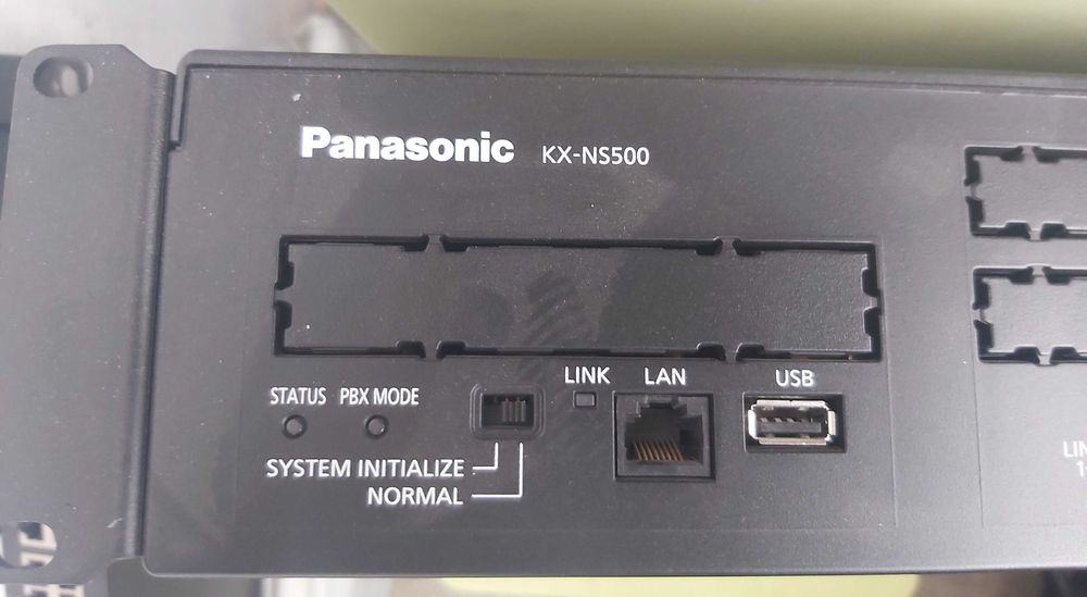 Calitate TOP Centrala Telefonica Panasonic KX-NS 500NE (prod NOU)
