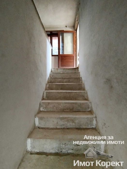 Имот Корект продава Къща в с.Павелско, обл. Смолян