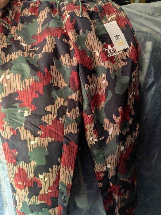 Оригинален спортен панталон с лек дефект * ADIDAS by P. Williams * S/М