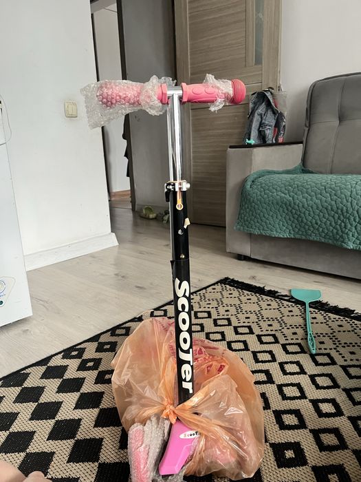 Продам Самокат новый