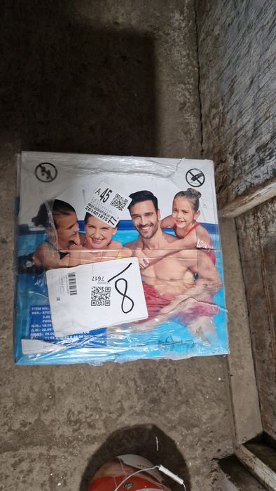 Продам бассейн 366х76см новый