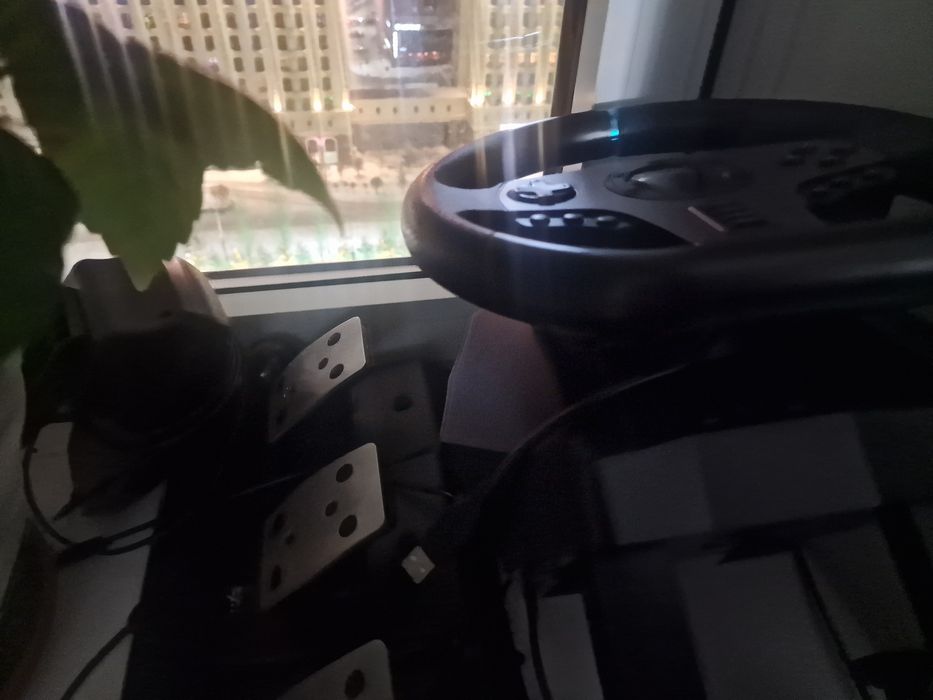 Руль 900 хороший для геймера