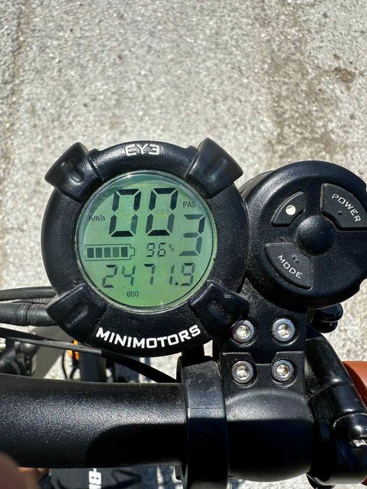 Продавам електрическа тротинетка Teverun Blade GT 60v 23a