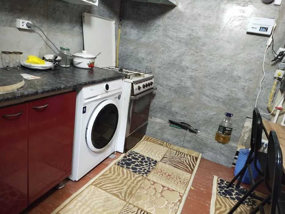 Срочно сдается дом 4 комнаты,2 сотки,Северный вокзал.