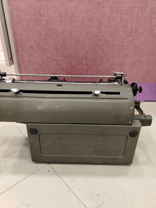 Продам печатную машинку