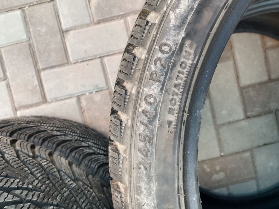Продам шины от бмв