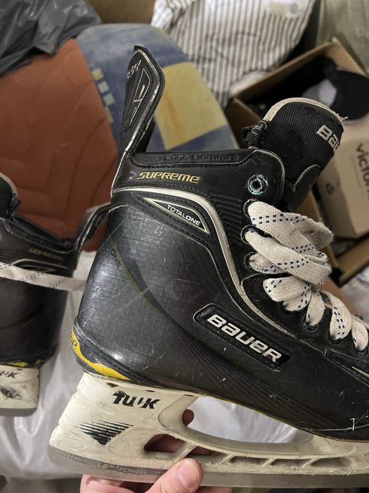 Коньки bauer total one