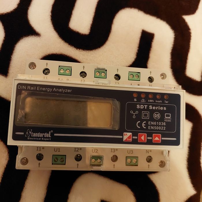 Vand Smart Meter trifazat V-Tac pentru invertoare solare