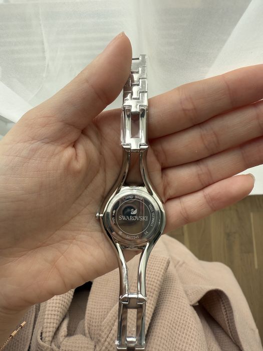 Ceas Swarovski nou nepurtat
