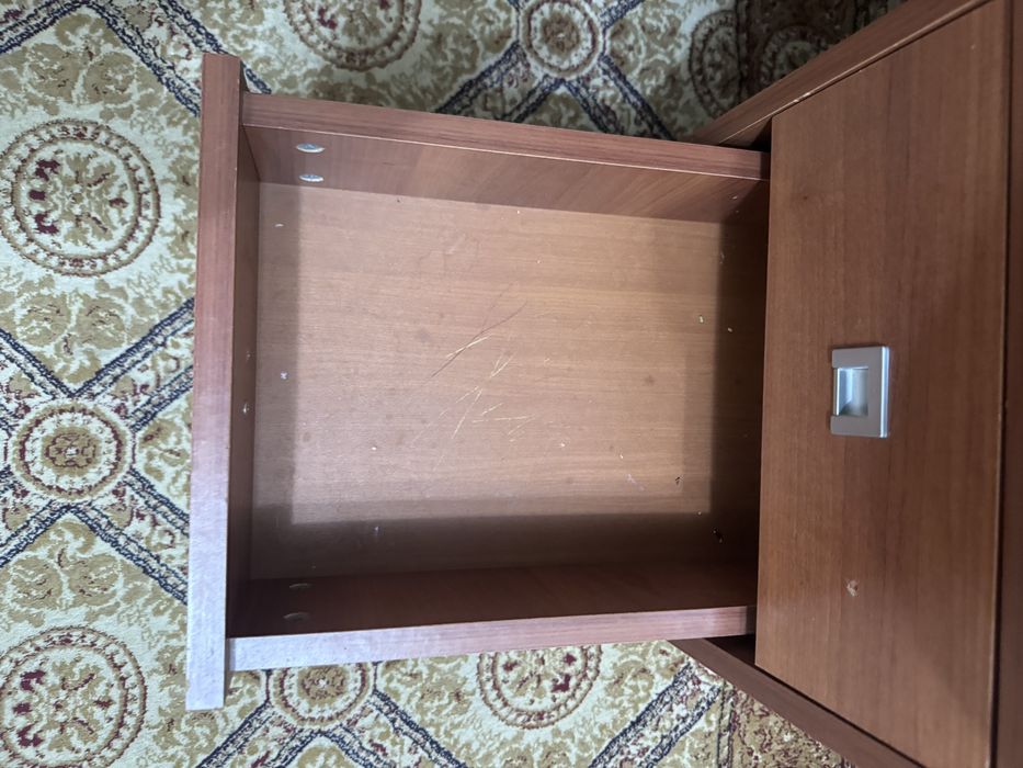 Продам письменный стол