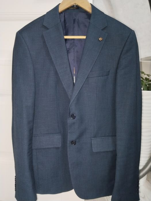 Костюмы, пиджак размеры 52,54,48