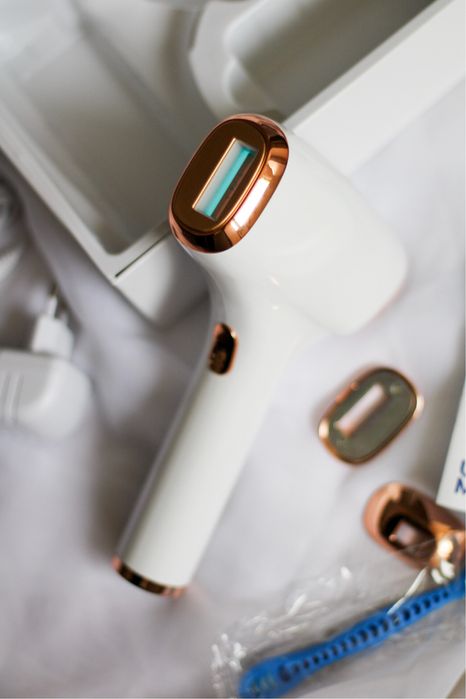 Epilator IPL nou cu eticheta. Neutilizat