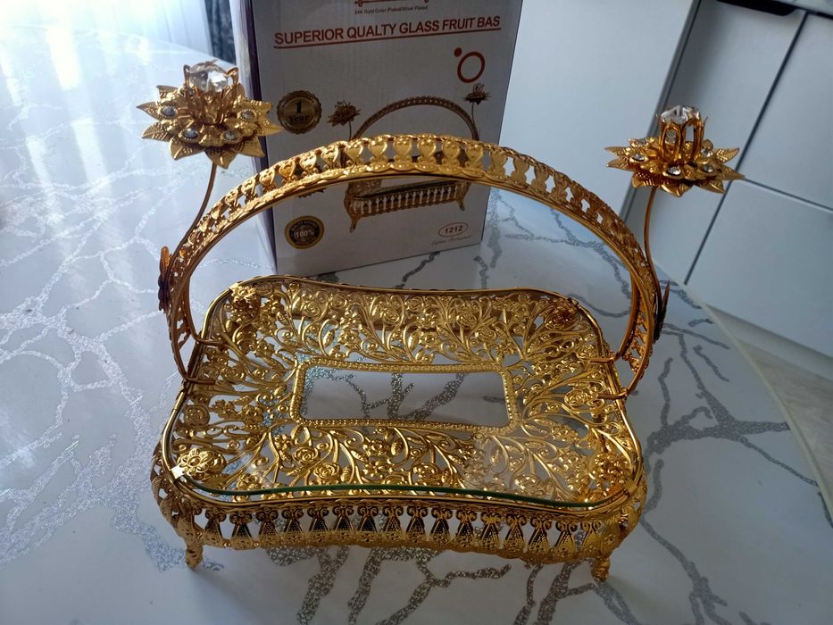 Посуда для сервировки