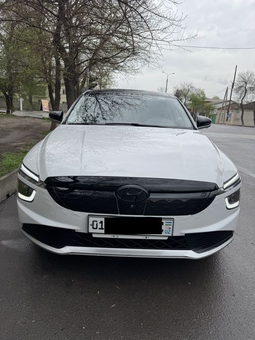 Hyundai Mistra модель занимает между elantra и sonata