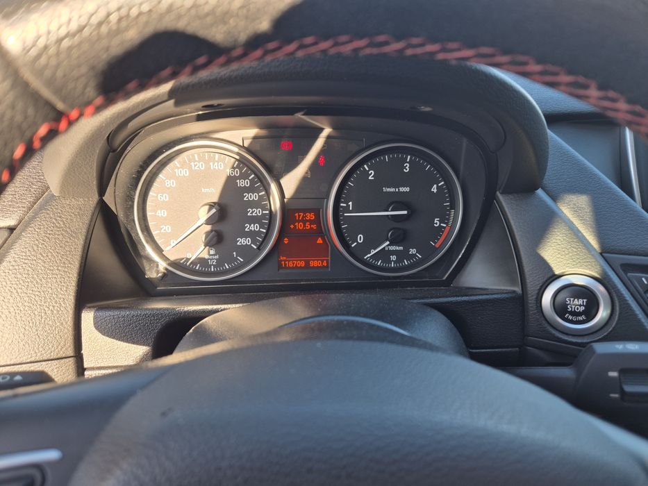 Vând BMW model x1 X-drive