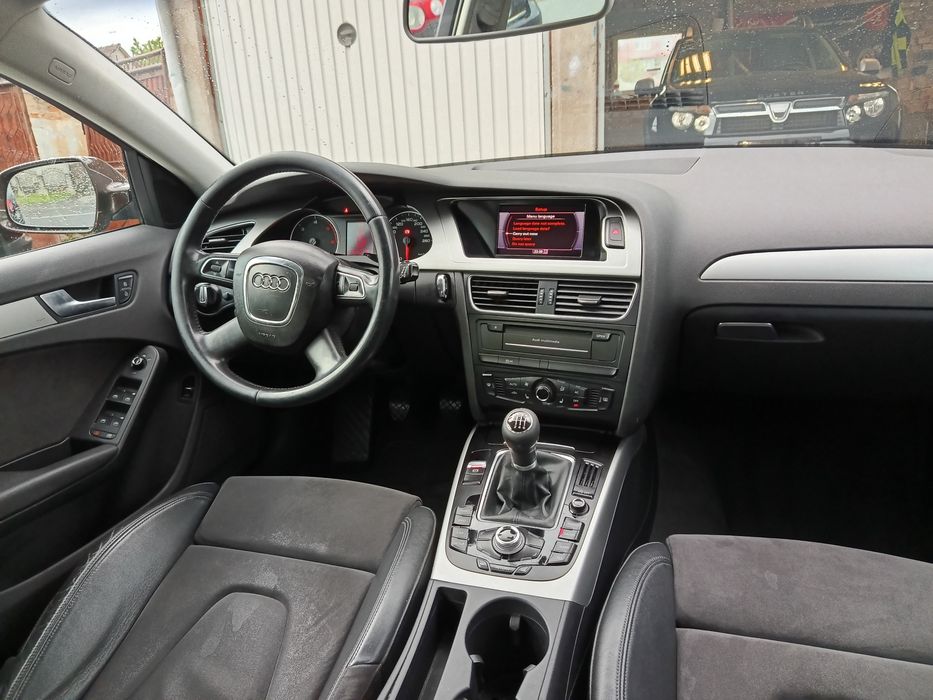 Vand audi A4 B8  in stare  ok