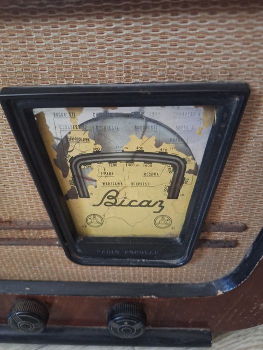 Radio vechi Bicaz 1957 model S573d