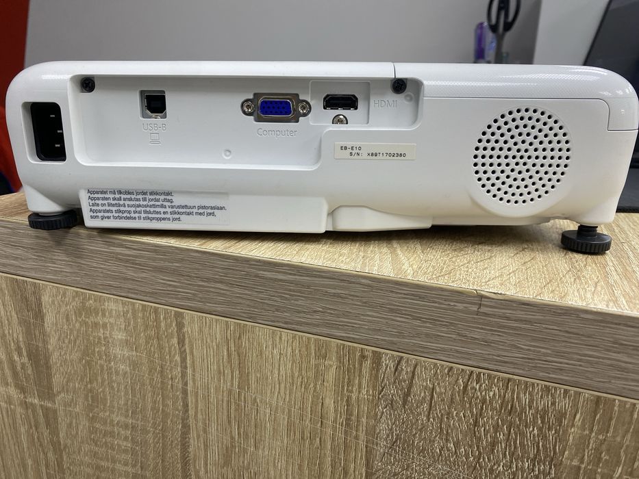 Проектор Epson EB-E10(тм79)