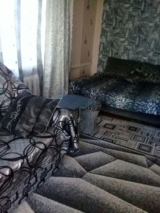 Сдам 1.5 ку посуточно в центре