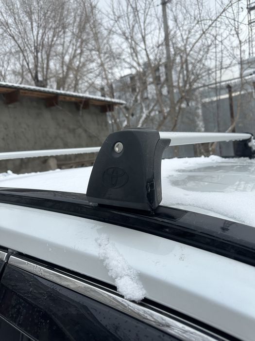 Продам рейлинги комплект оригинальные