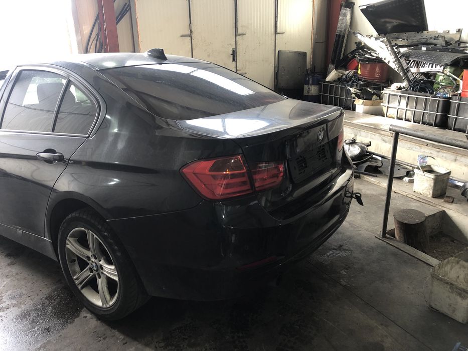 Bmw F30 320D 184hp SPORT НА ЧАСТИ ( бмв ф30 320д )
