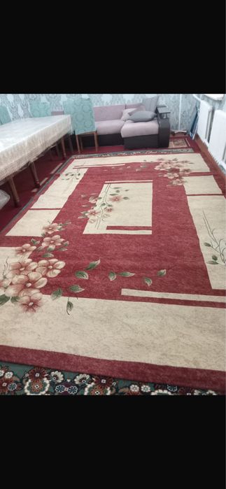 Түкті қалың кілемдер сатылады