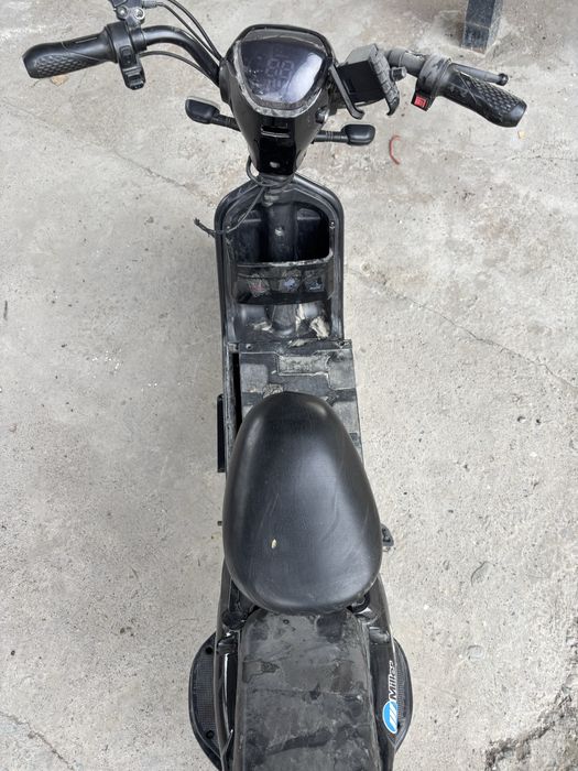 Электроскутер leopard max e9