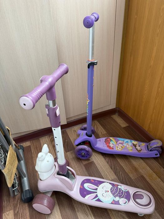 Продам два  самоката