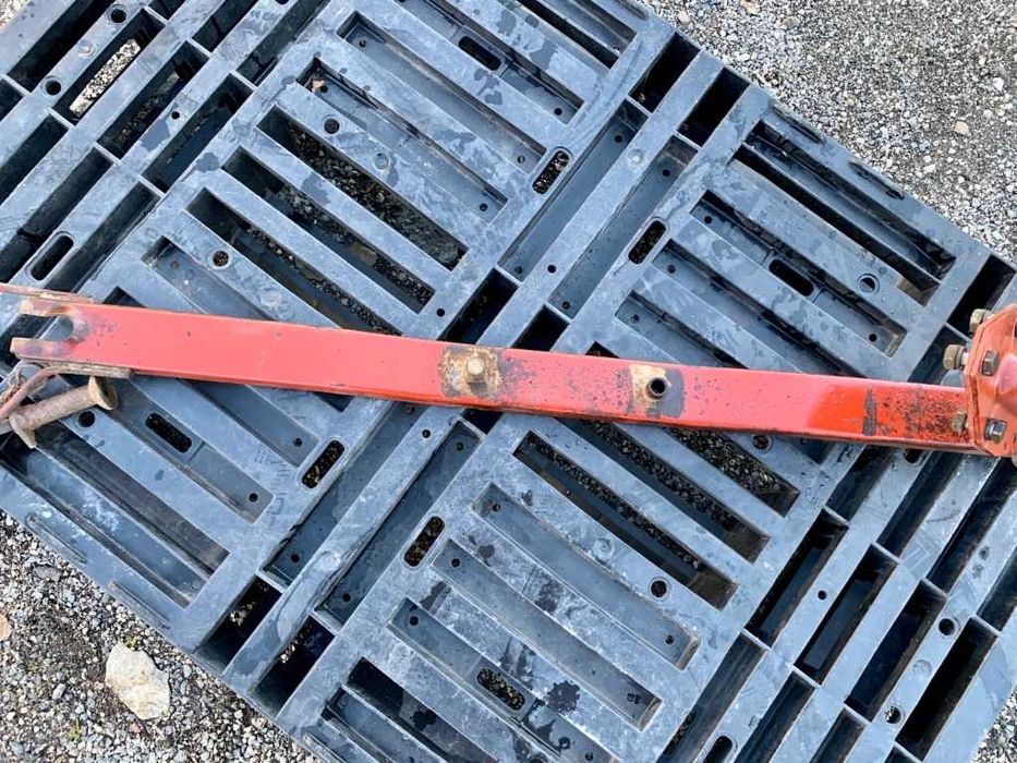 Стойка за резервна гума за Iveco Daily(1990-2025)