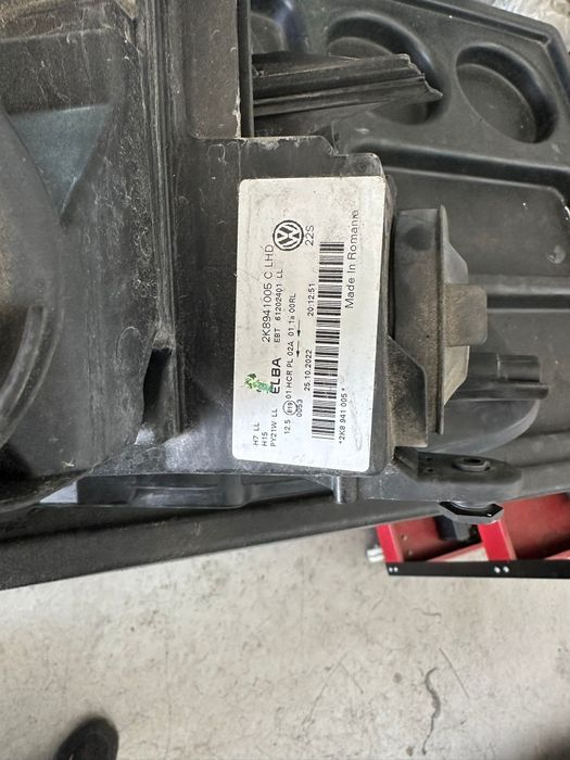 Ляв фар за Vw кади 2022г