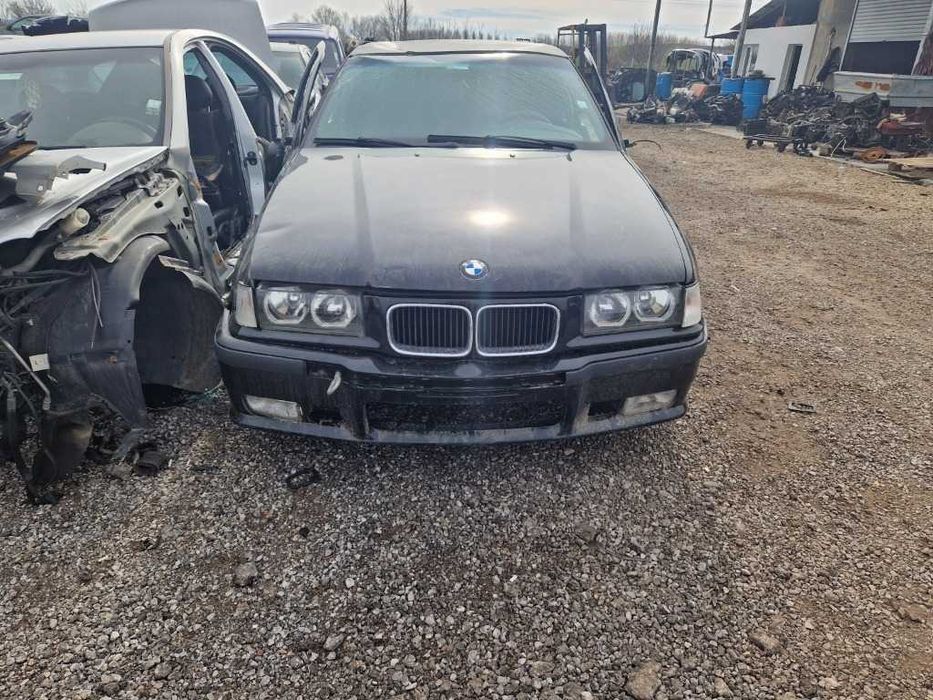 BMW 318 i М - пакет за части