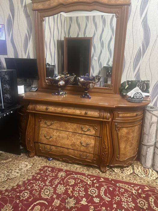 Kamod mebel zal uchun