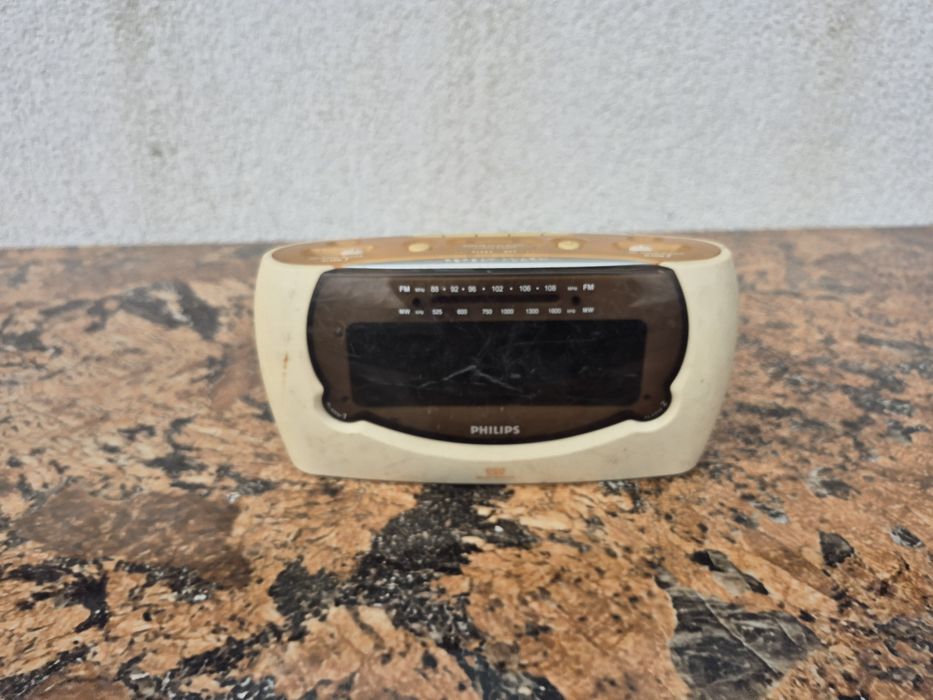 Radio receptor de masa cu ceas digital Philips model Aj-3340,dual Alar