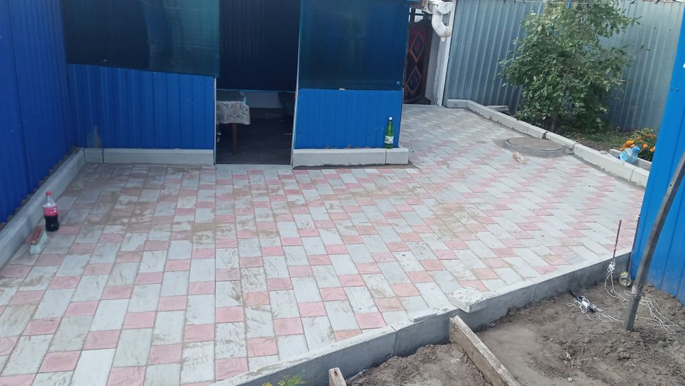 Брусчатка поребрик бордюр асфальт