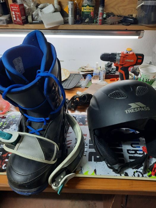 Продам сноуборд.