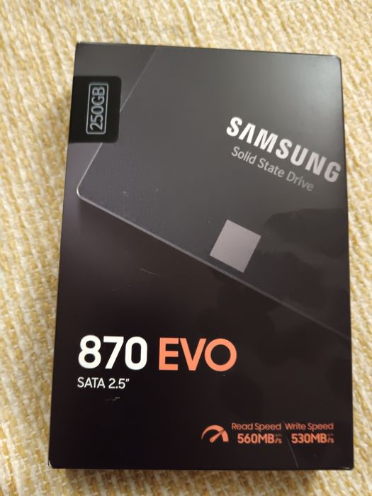 Ssd Samsung 870 EVO nou