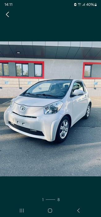 TOYOTA iQ 2011