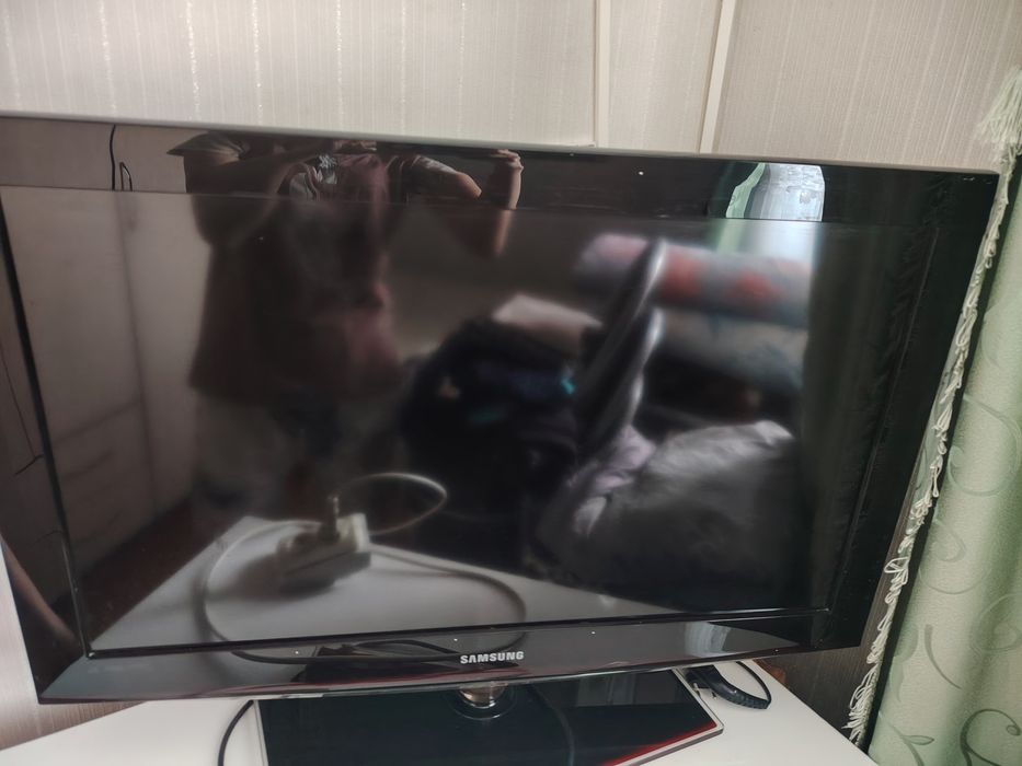 Телевизор  продам