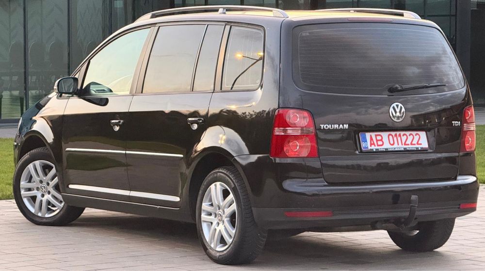 Volkswagen Touran
